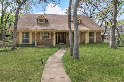 3702 Lynnwood Drive Arlington TX 76013