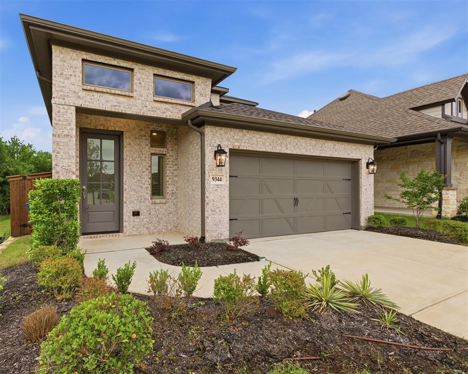 9344 Buckeye Bend