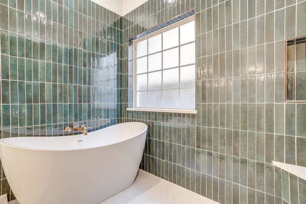 River Elm - Residential