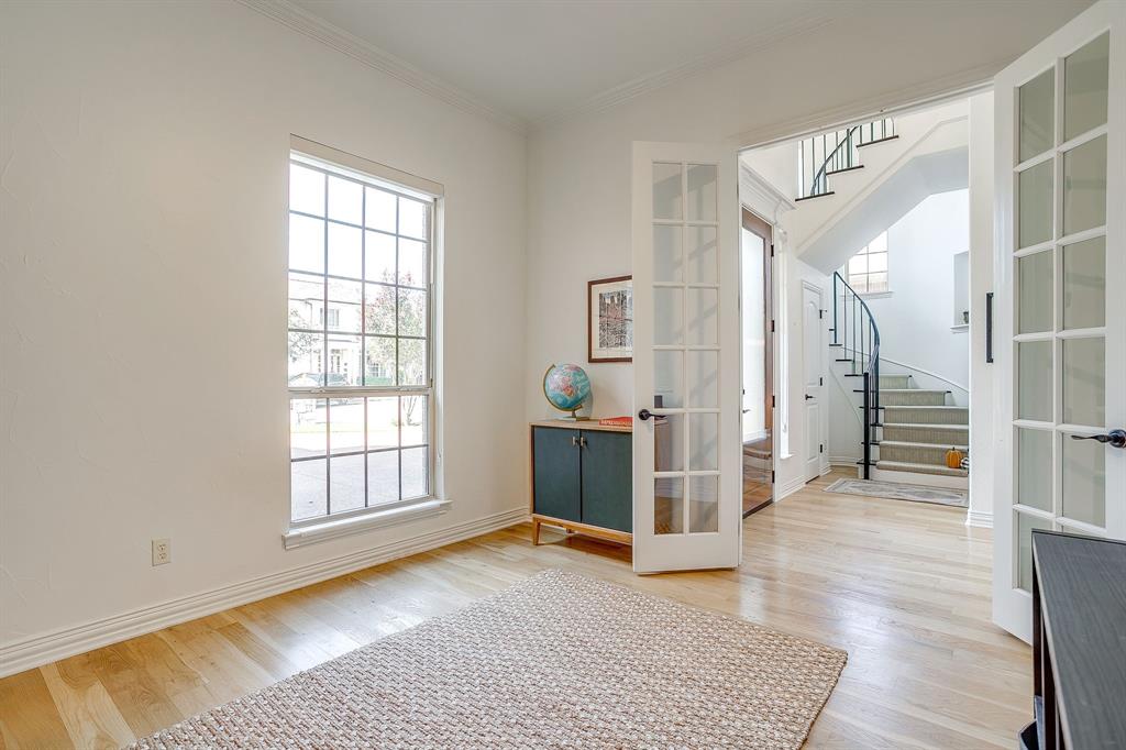 River Elm - Residential