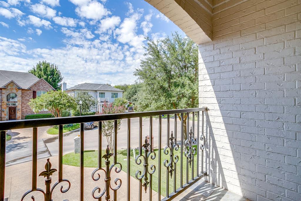 River Elm - Residential