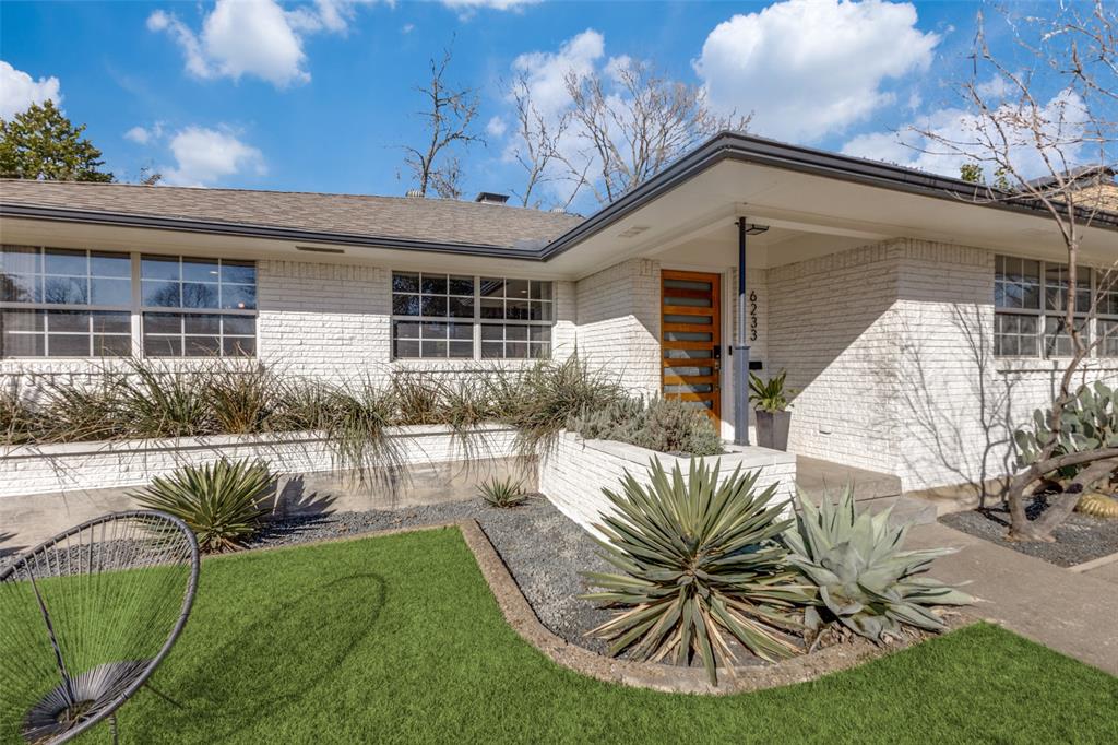 6233 Marquita Avenue