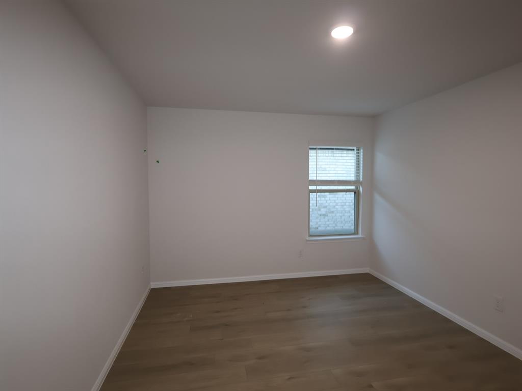 Sanderos - Residential