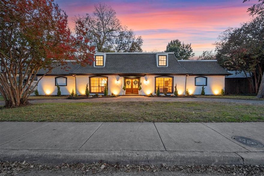 Beautifully remodeled 5 bed, 5 bath home offering 3,458 sqft in the heart of Buckner Terrace! Minutes from White Rock Lake, Fair Park, and downtown Dallas.
Reimagined chef's kitchen with custom cabinetry, quartz countertops, gas cooktop, double ovens, and stainless appliances. Spacious downstairs primary suite with completely renovated spa style ensuite. Three living areas, formal dining, and breakfast nook offer exceptional flexibility for entertaining, working from home, or hosting guests.
Step outside to a covered patio and fully fenced private backyard with mature trees, perfect for gatherings or quiet mornings.
Recent updates include a brand new upstairs HVAC system, fully remodeled kitchen, renovated bathrooms, fresh flooring, and updated fixtures. Two car attached garage with circle drive provides ample parking.
Turnkey Investment Opportunity: Being sold fully furnished, making it an exceptional short term rental ready to generate income from day one on Airbnb and VRBO. With Dallas's central location and proximity to major attractions, this home is positioned for outstanding STR performance. Whether you're an investor seeking immediate cash flow or a homeowner wanting flexibility to rent seasonally, the income potential is built in.
Move in ready, income ready. Schedule your private showing today!