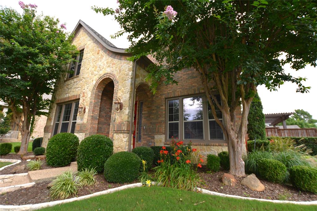 8013 Creek View Drive