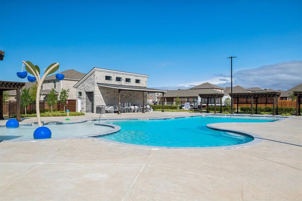 SIMPSON CROSSING PHASE 4 - Residential