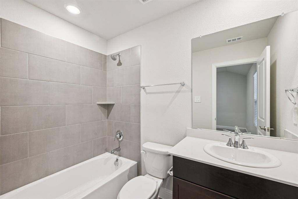 SIMPSON CROSSING PHASE 4 - Residential