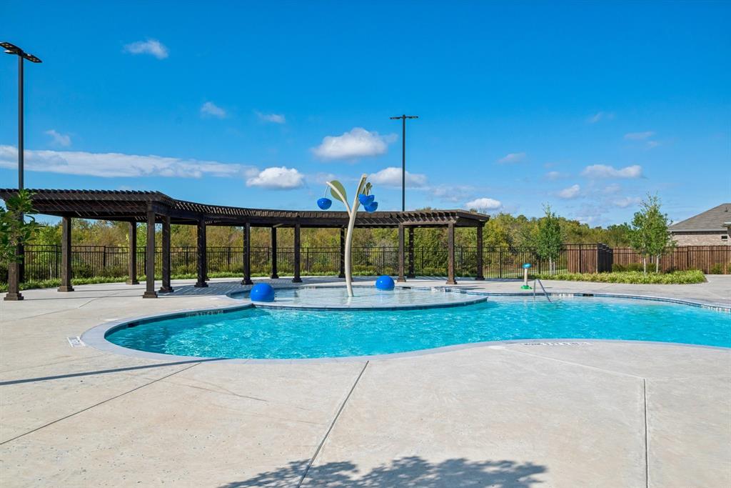 SIMPSON CROSSING PHASE 4 - Residential