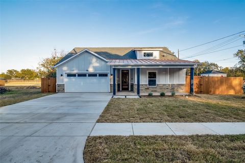 A home in Terrell