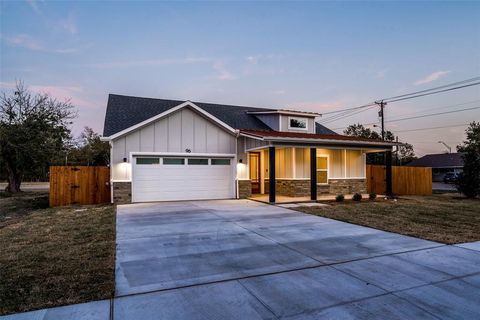 A home in Terrell