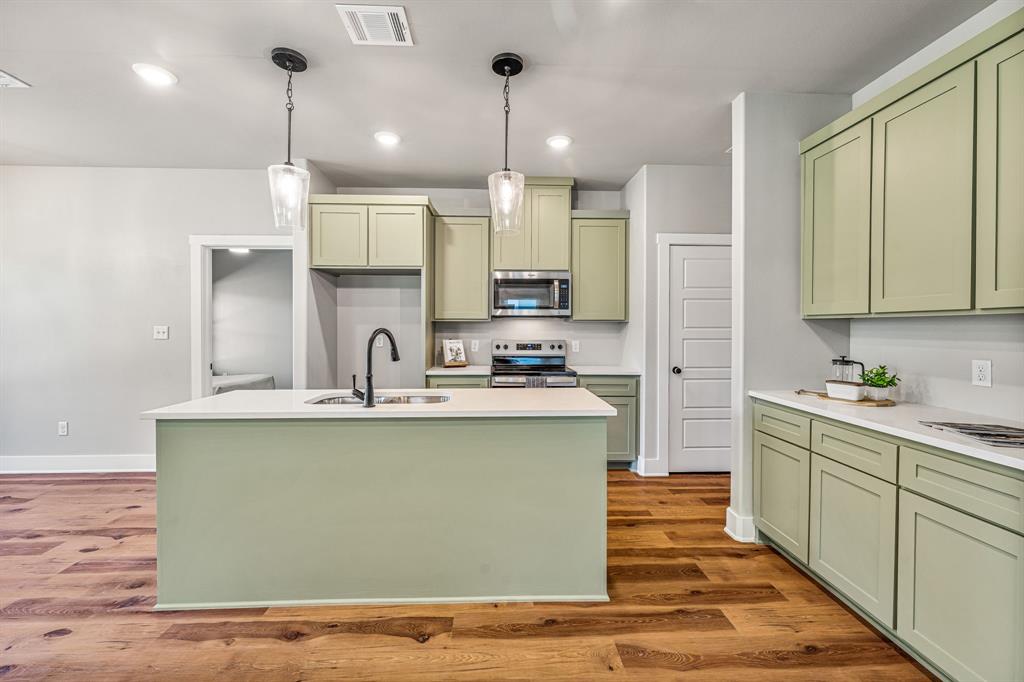 Western Hills Harbor - Residential