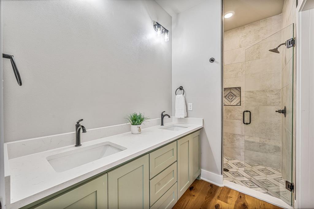 Western Hills Harbor - Residential