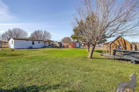 A home in Alvarado