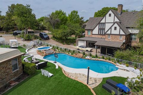 504 Cholla Court Fort Worth TX 76112