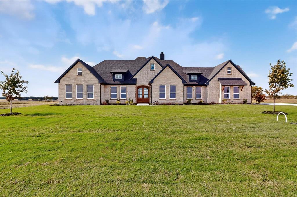 651 Alondrita Street