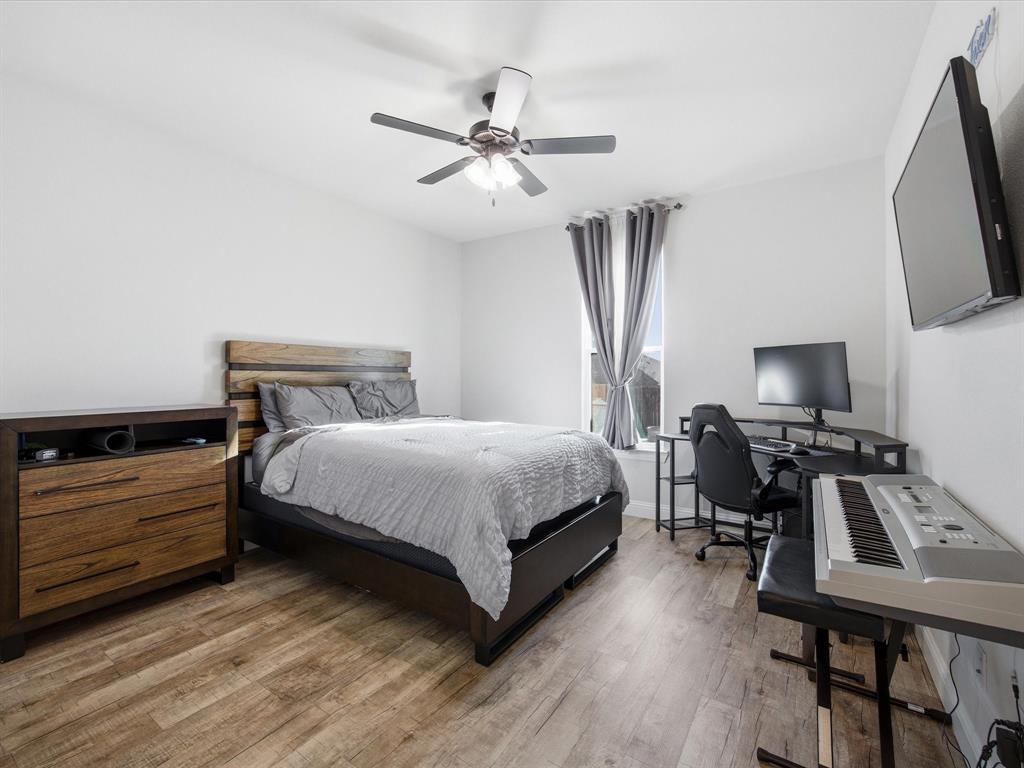 Holbrook Farm Ph 1 - Residential