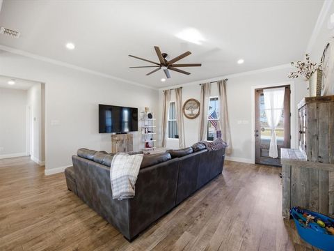 Tiny photo for 825 Holbrook Road, Springtown, TX 76082 (MLS # 21193831)