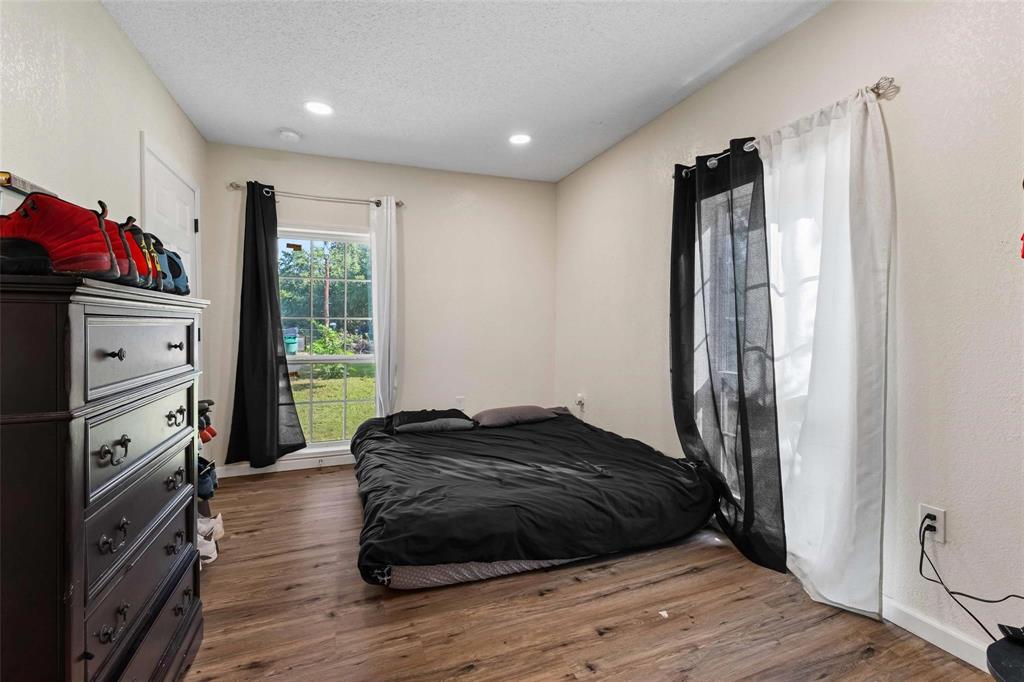 Wood E S - Residential