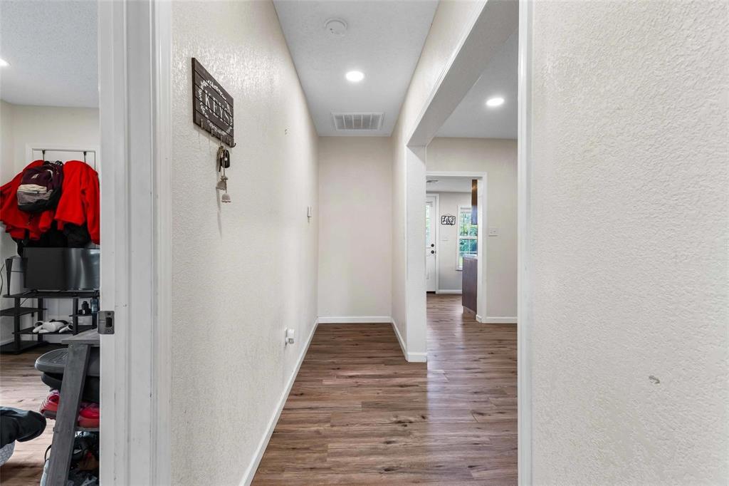 Wood E S - Residential