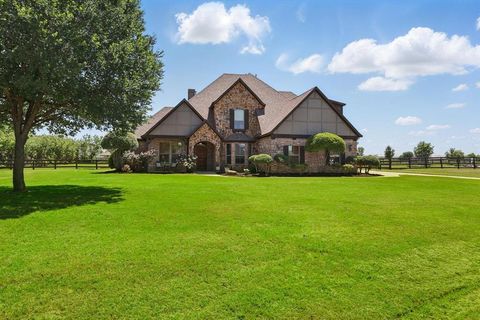 2705 Kerry Court Denton TX 76226