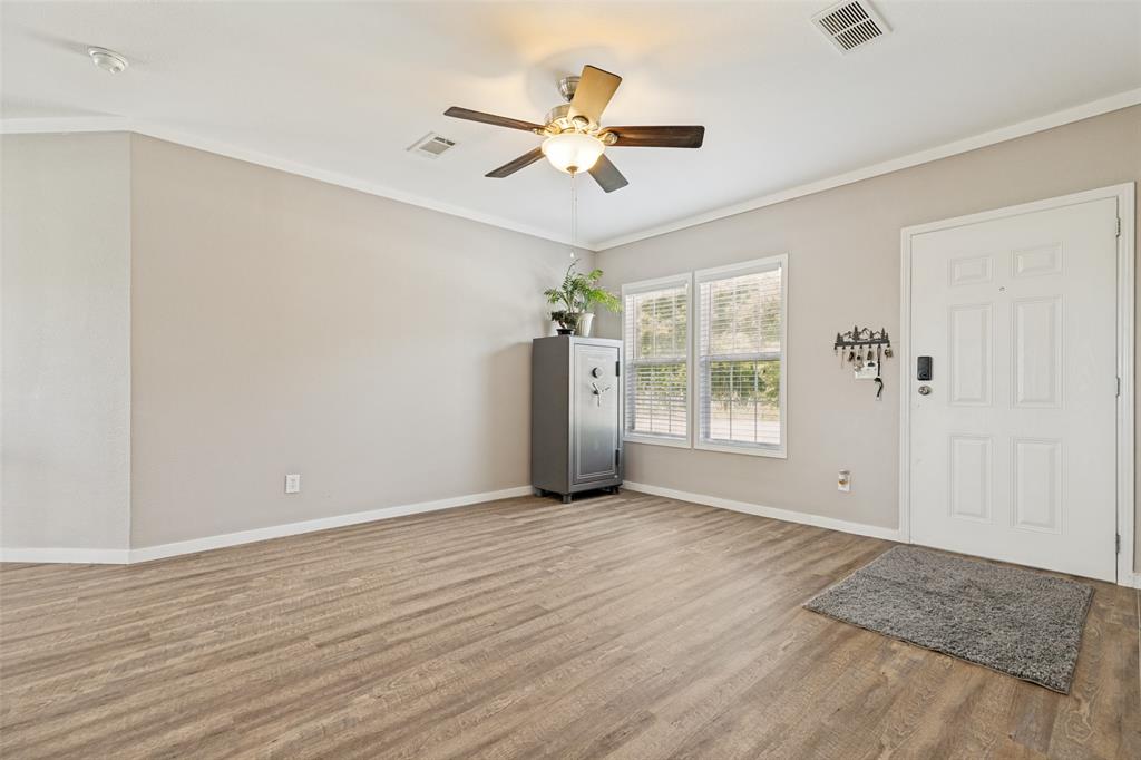 9147 County Road 1143