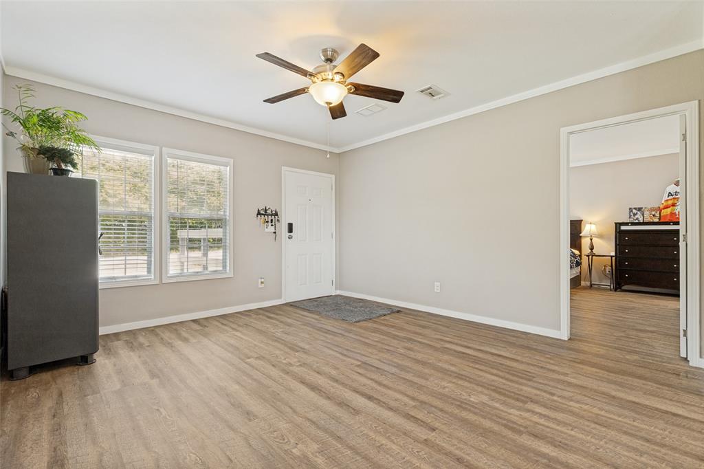 9147 County Road 1143