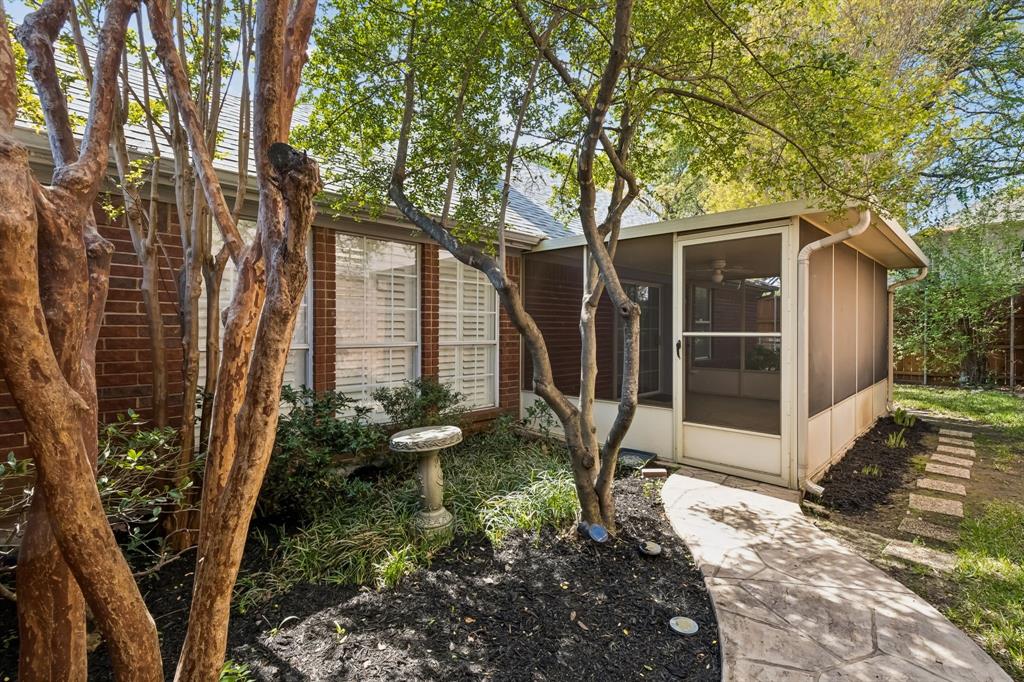 Preston Pointe - Residential