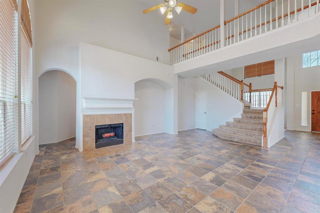 Creekside Estates Ph I - Residential Lease