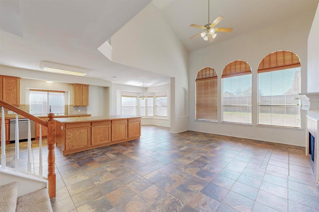 Creekside Estates Ph I - Residential Lease