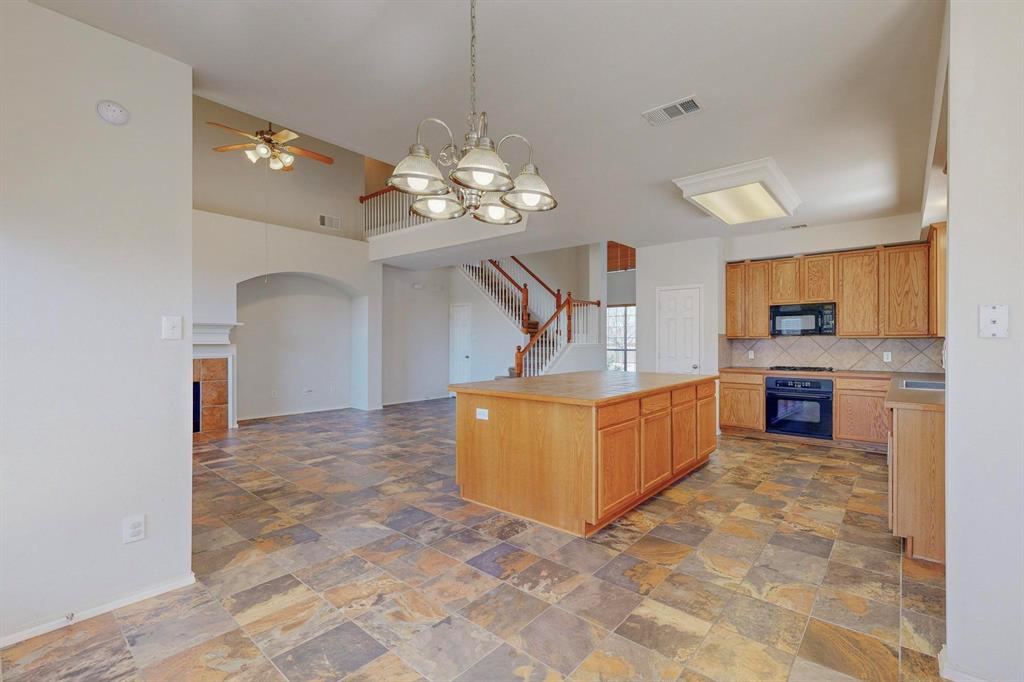 Creekside Estates Ph I - Residential Lease