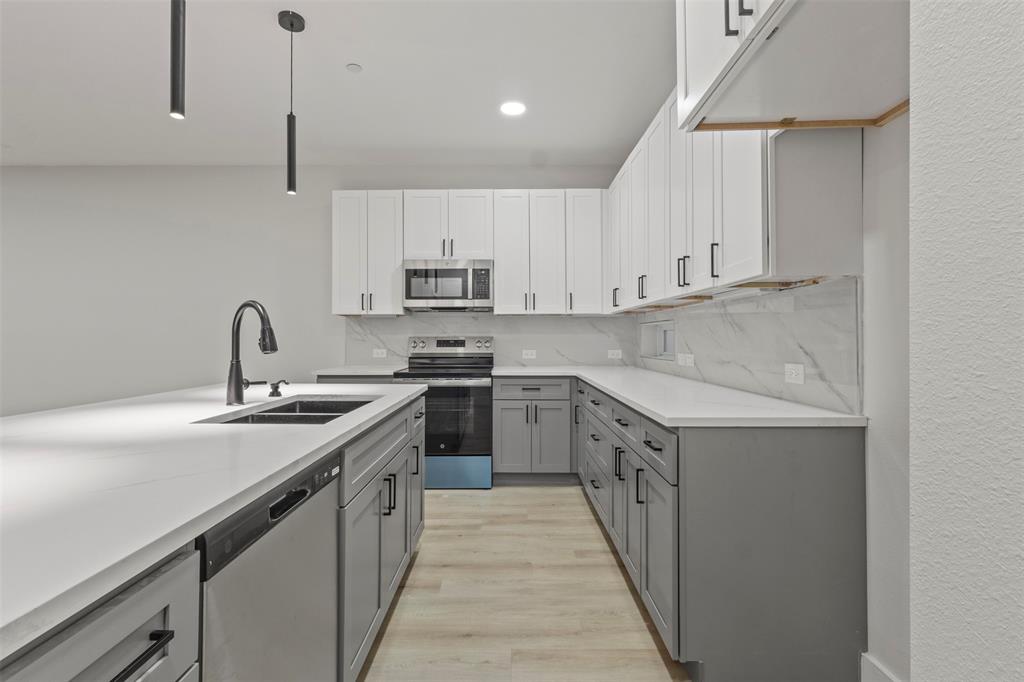 Merritt Villas Add - Residential Lease