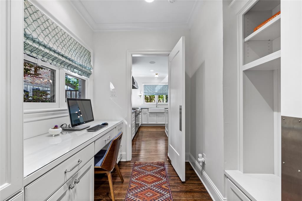 Highland Park West 02 Instl - Residential