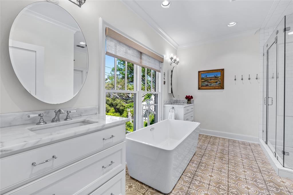 Highland Park West 02 Instl - Residential