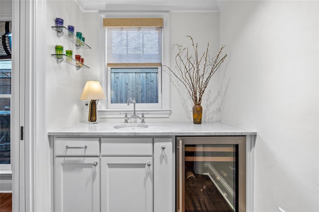 Highland Park West 02 Instl - Residential