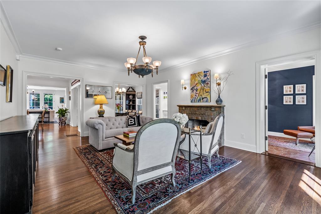 Highland Park West 02 Instl - Residential