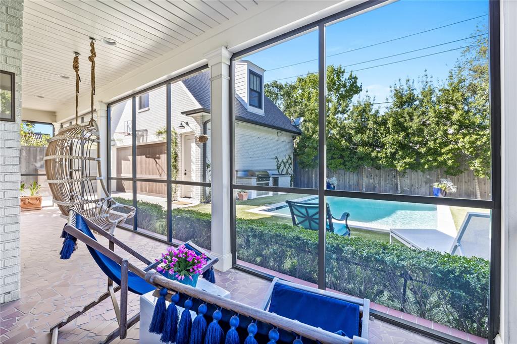 Highland Park West 02 Instl - Residential