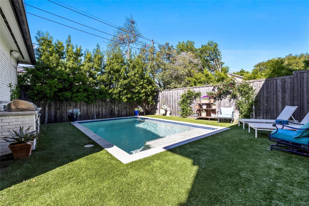 Highland Park West 02 Instl - Residential