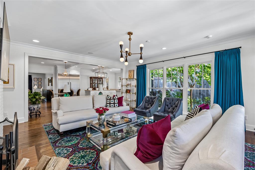 Highland Park West 02 Instl - Residential