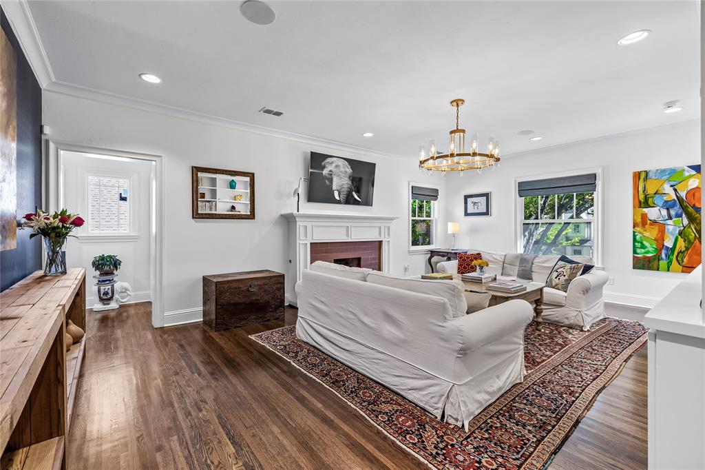 Highland Park West 02 Instl - Residential