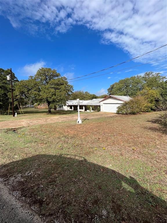 402 Highland Boulevard