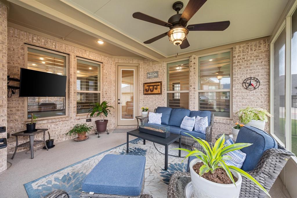 919 Capella Lane