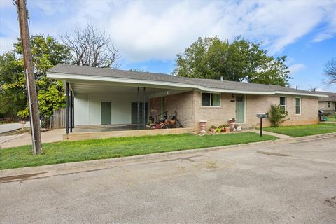 A home in Granbury