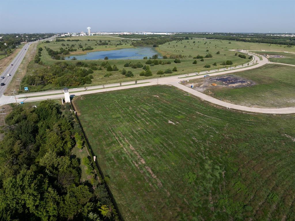 DISCOVERY LAKES PHASE 1 - Land