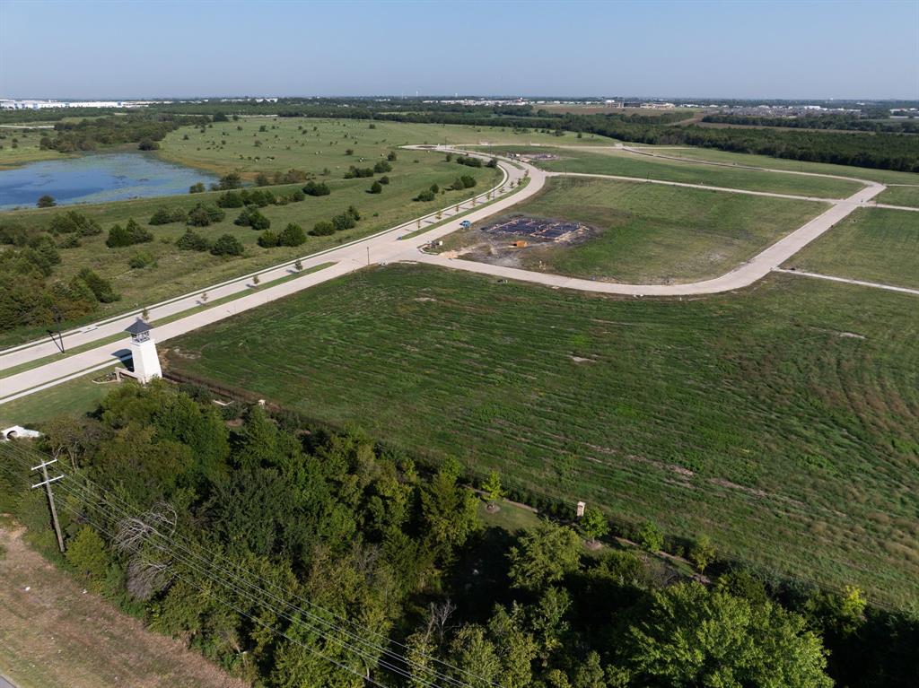 DISCOVERY LAKES PHASE 1 - Land