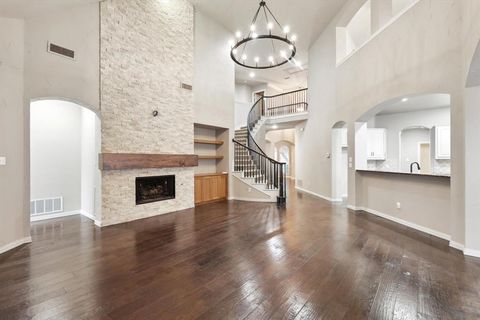 2543 Sir Tristram Lane Lewisville TX 75056