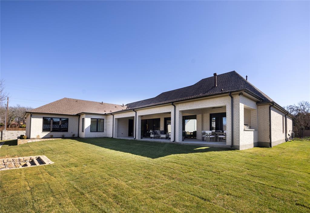 Eastpointe Ter - Residential