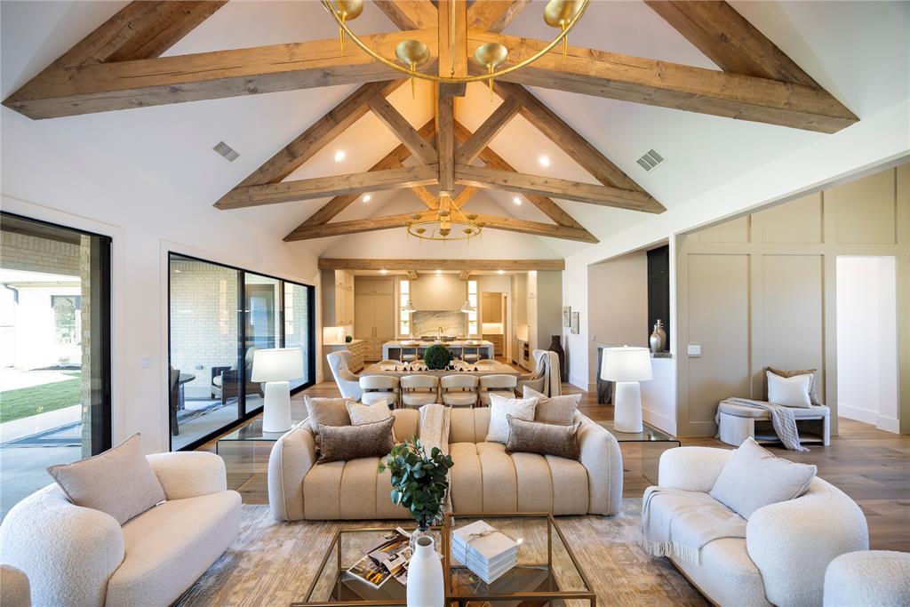 Eastpointe Ter - Residential