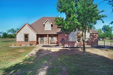 A home in Mineral Wells