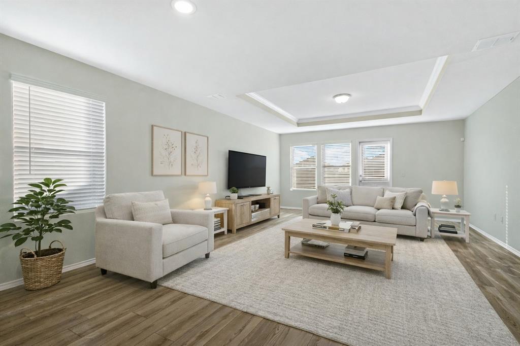 ELIZABETH CREEK - Residential