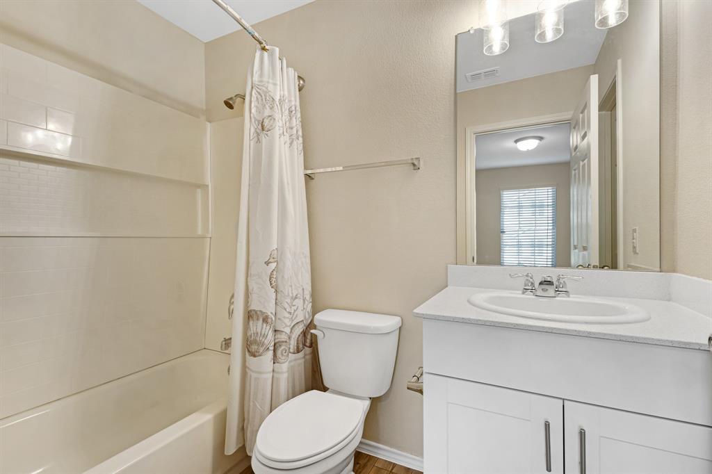 ELIZABETH CREEK - Residential